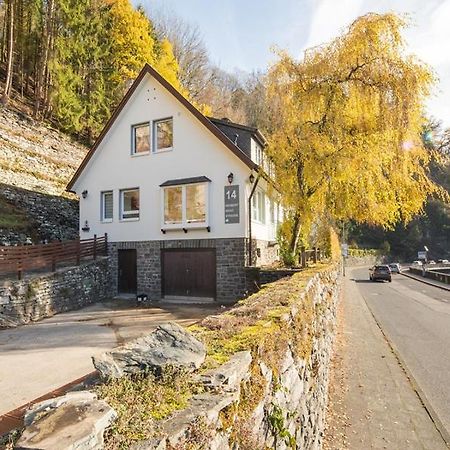 Zur Altstadt Моншау Екстериор снимка
